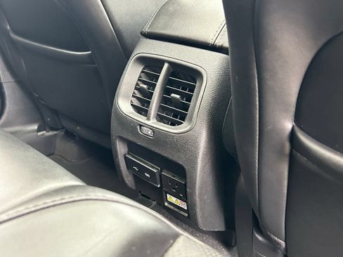 Certified 2020 Jeep Cherokee Limited AWD/4WD image 37