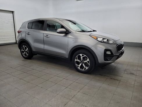 Used 2022 Kia Sportage LX AWD/4WD image 11