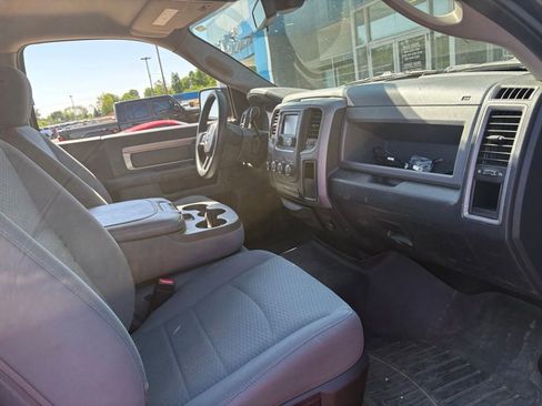 Used 2016 RAM 1500 Express AWD/4WD image 6