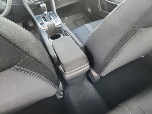 Used 2018 Honda Civic LX image 32