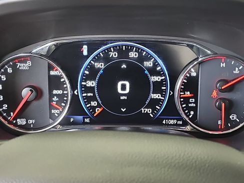 Used 2023 GMC Acadia Denali FWD image 19