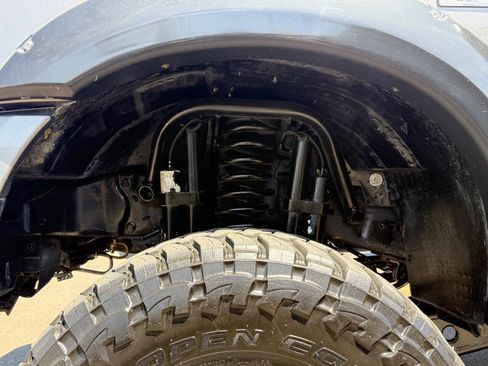Used 2006 Ford F250 Lariat AWD/4WD image 11