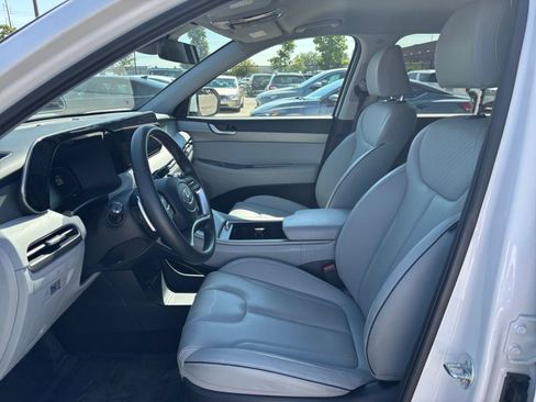 Used 2025 Hyundai Palisade SEL FWD image 28