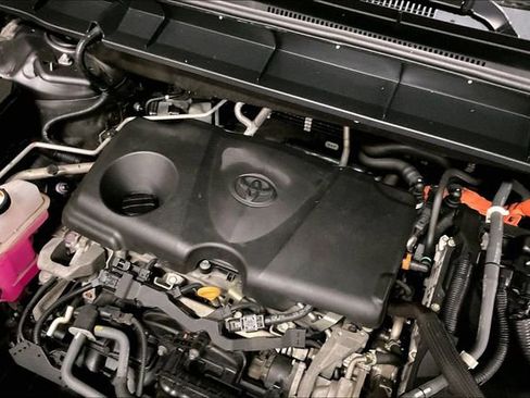 Used 2021 Toyota Highlander Limited image 37