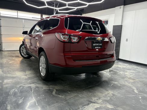 Used 2014 Chevrolet Traverse LT image 4