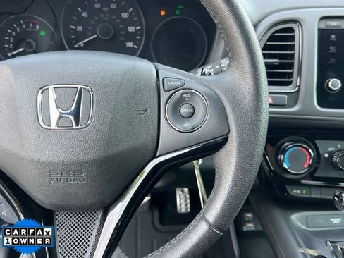 Used 2021 Honda HR-V Sport image 22