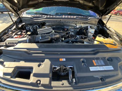 Certified 2021 Ford F250 Lariat w/ Tremor Off-Road Package image 31