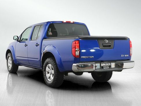 Used 2013 Nissan Frontier SV AWD/4WD image 3