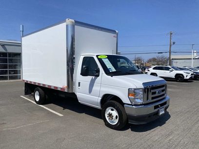Used 2024 Ford E-450 and Econoline 450 Super Duty w/ Power Windows & Locks Group