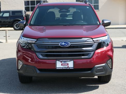 Used 2026 Subaru Forester Premium AWD/4WD image 8