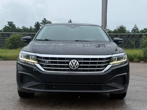 Used 2020 Volkswagen Passat 2.0T R-Line FWD image 8