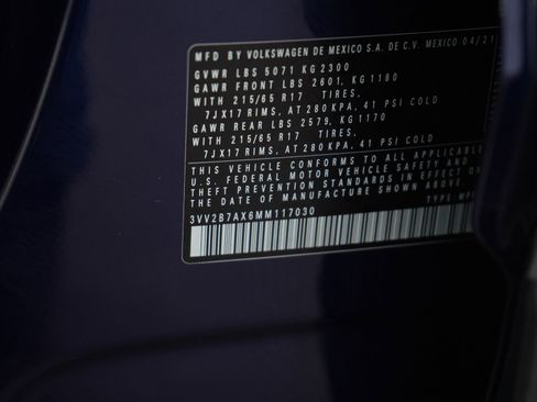 Used 2021 Volkswagen Tiguan S image 28