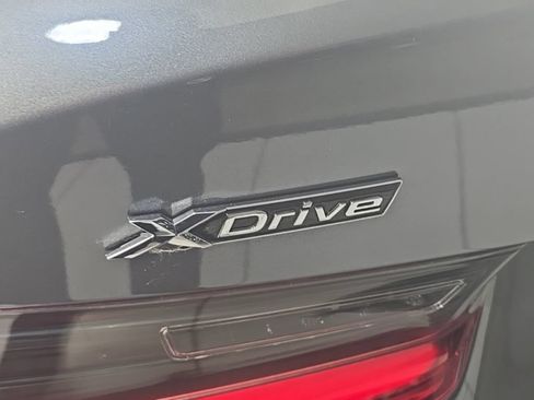 Used 2020 BMW 330i xDrive Sedan w/ Driving Assistance Package AWD/4WD image 9