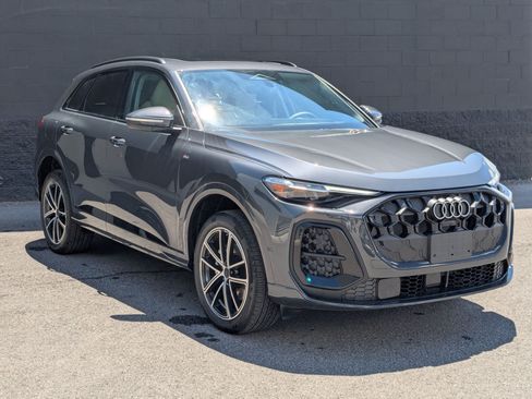 New 2026 Audi Q5 Premium Plus AWD/4WD image 3