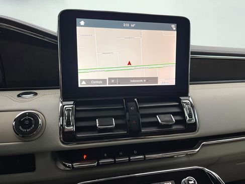 Used 2019 Lincoln Navigator L Reserve AWD/4WD image 59