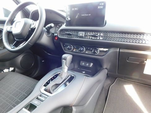 New 2026 Honda HR-V Sport image 16