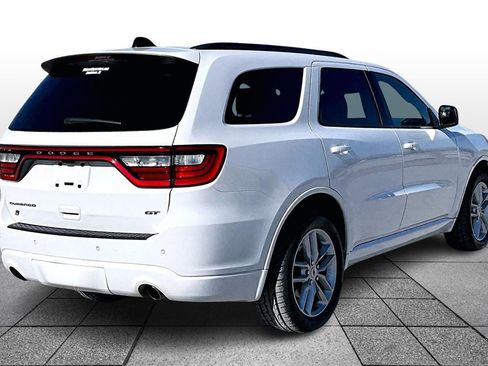 Used 2024 Dodge Durango GT image 11