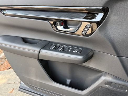 Used 2026 Honda CR-V Sport Touring image 27