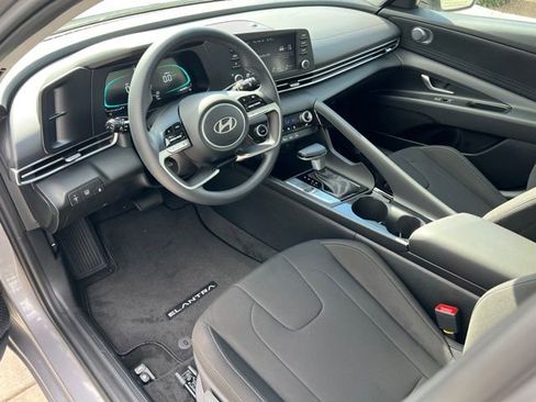 New 2026 Hyundai Elantra Hybrid w/ Cargo Package FWD image 13