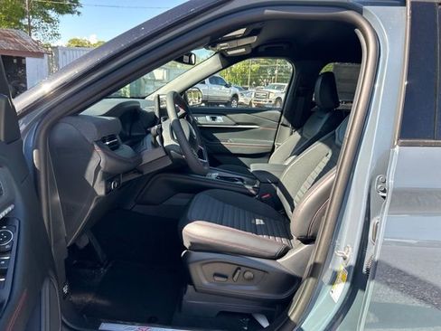 New 2026 Ford Explorer ST-Line w/ ST-Line Street Pack RWD image 9