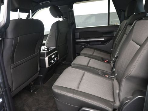 Used 2019 Ford Expedition Max XLT AWD/4WD image 18
