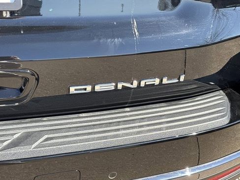 Used 2024 GMC Yukon Denali Ultimate w/ LPO, Floor Liner Package image 7