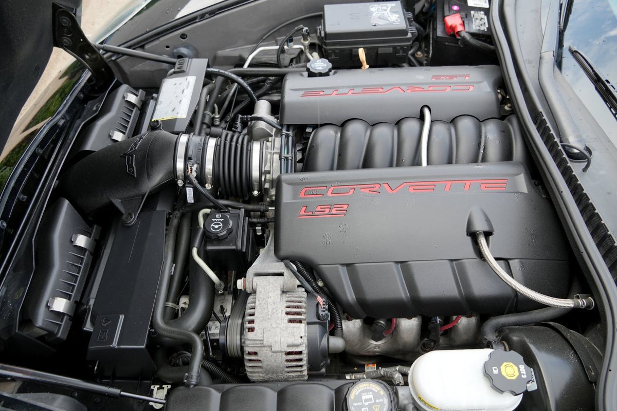 Used 2007 Chevrolet Corvette Convertible w/ Preferred Equipment Group RWD image 35