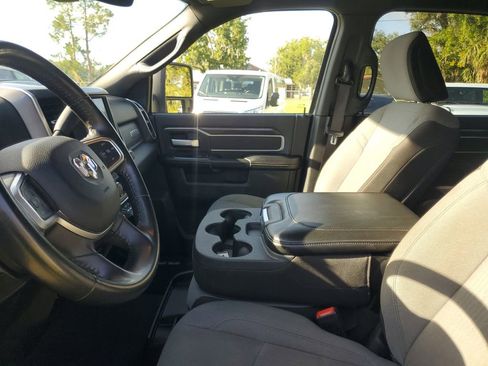 Used 2024 RAM 2500 Big Horn AWD/4WD image 14