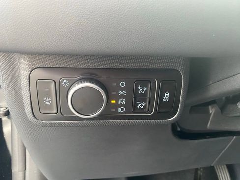 New 2025 Ford Mustang Mach-E Select image 12