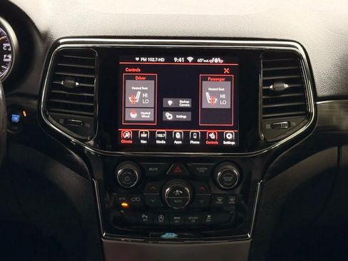 Used 2020 Jeep Grand Cherokee Altitude image 75