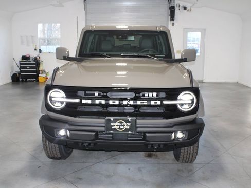 New 2025 Ford Bronco Outer Banks image 50