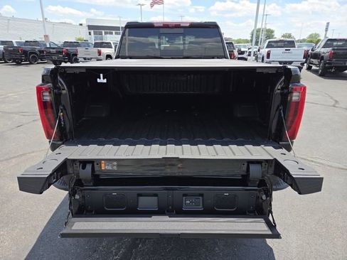 New 2026 GMC Sierra 3500 Denali Ultimate w/ LPO, Black Badging Package AWD/4WD image 30