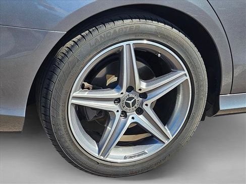 Used 2020 Mercedes-Benz E 350 4MATIC Sedan image 14
