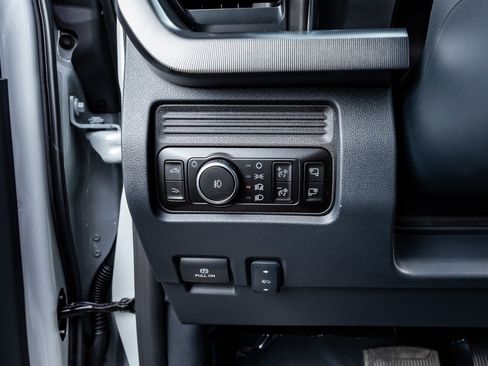 Used 2026 Ford F250 Platinum image 22