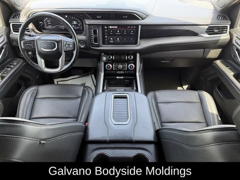 Used 2022 GMC Yukon XL Denali w/ Max Trailering Package AWD/4WD image 11