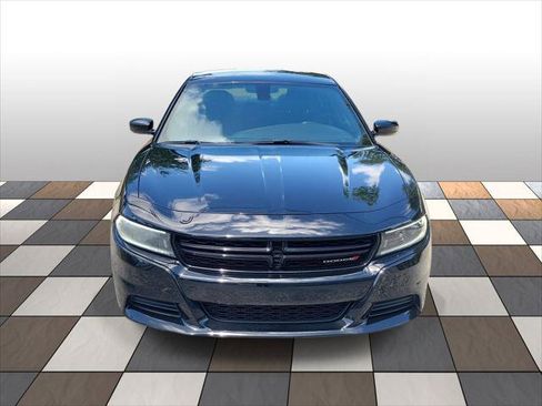 Used 2022 Dodge Charger SXT RWD image 5