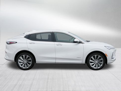 Used 2024 Buick Envista Avenir image 8