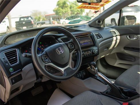 Used 2015 Honda Civic EX image 2