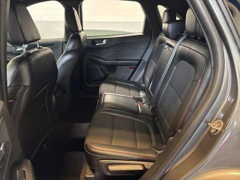 Used 2024 Ford Escape ST-Line AWD/4WD image 23