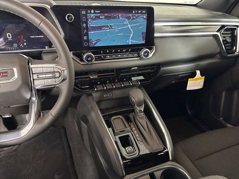 New 2026 GMC Canyon Elevation w/ Convenience Package image 27