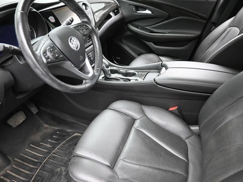 Used 2018 Buick Envision Premium w/ Driver Confidence Package AWD/4WD image 17