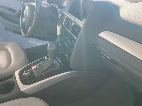 Used 2010 Audi A4 2.0T Premium Plus image 24