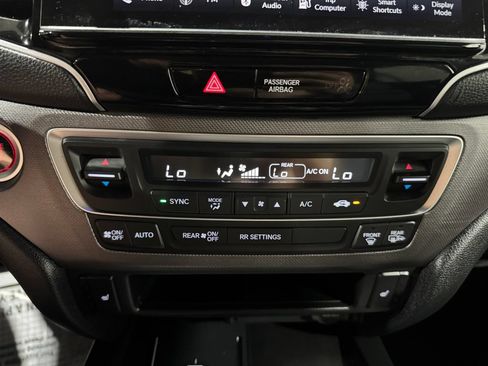Used 2025 Honda Ridgeline RTL image 32