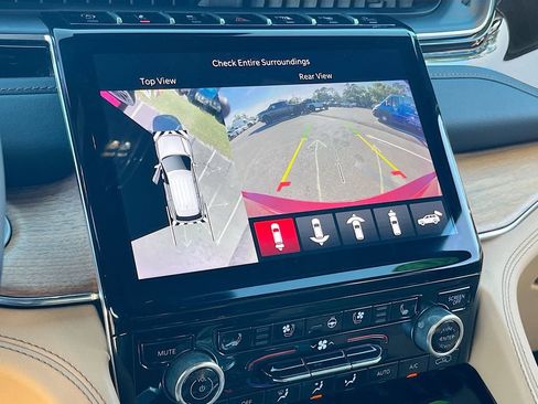 Certified 2024 Jeep Grand Cherokee L Summit image 14