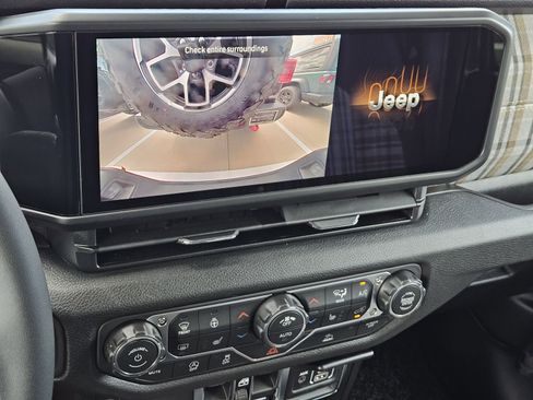 New 2026 Jeep Gladiator Sport AWD/4WD image 20