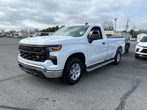 Used 2025 Chevrolet Silverado 1500 W/T image 1