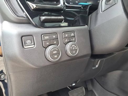 New 2026 Chevrolet Silverado 2500 ZR2 AWD/4WD image 15