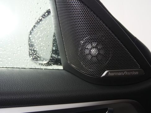 New 2026 BMW i4 eDrive40 image 9