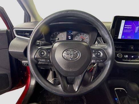 Used 2023 Toyota Corolla LE FWD image 13