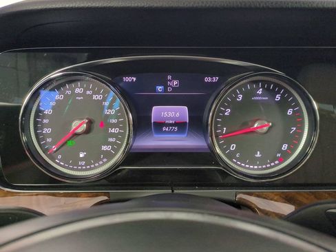 Used 2018 Mercedes-Benz E 300 image 35